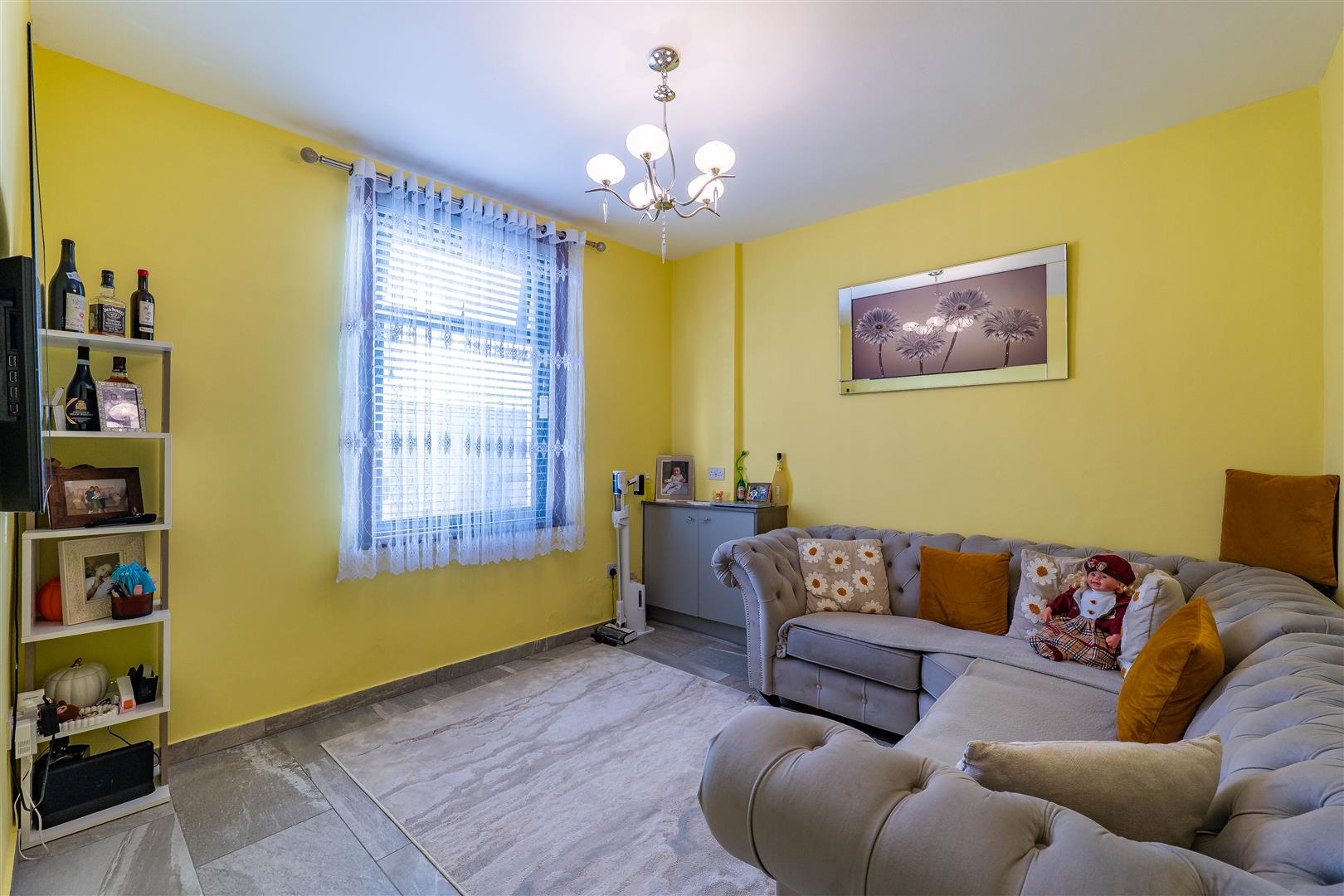 2 bed property in New Street, Bolton